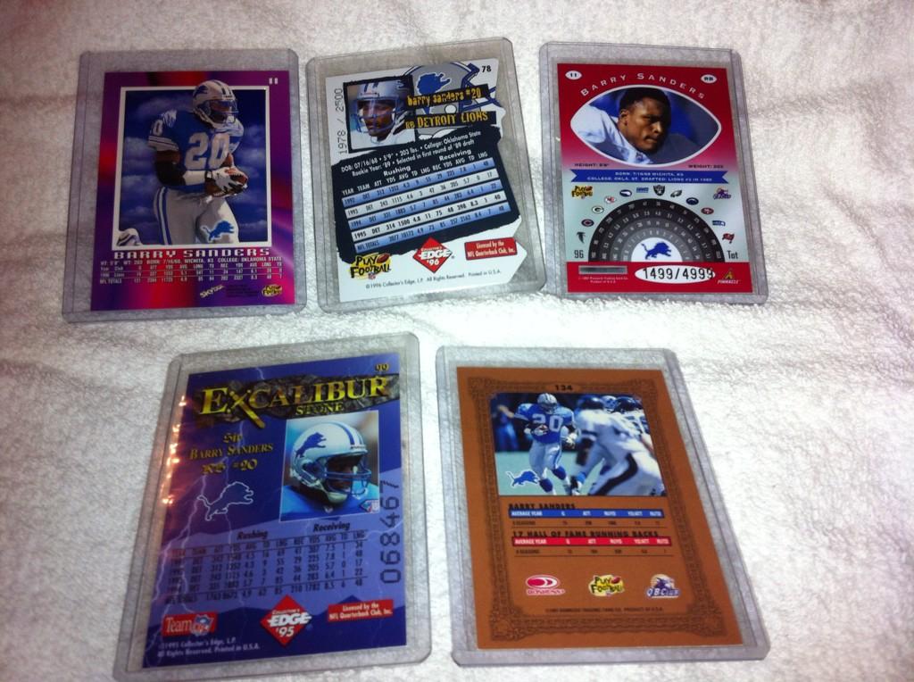 theonly1Avenger's tweet photo. Please RT; Barry Sanders 5 card lot $20 shipped, dm if interested http://t.co/waGyXgfhUm