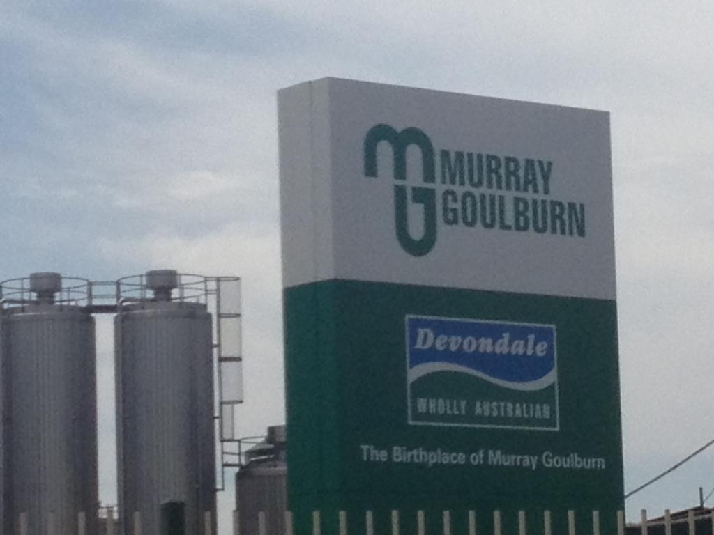 Tim_McCurdy's tweet photo. Today I announced $3.1 mill towards a huge pipeline project at Cobrams Murray Goulburn! Great news! http://t.co/fqEbsg7fU7