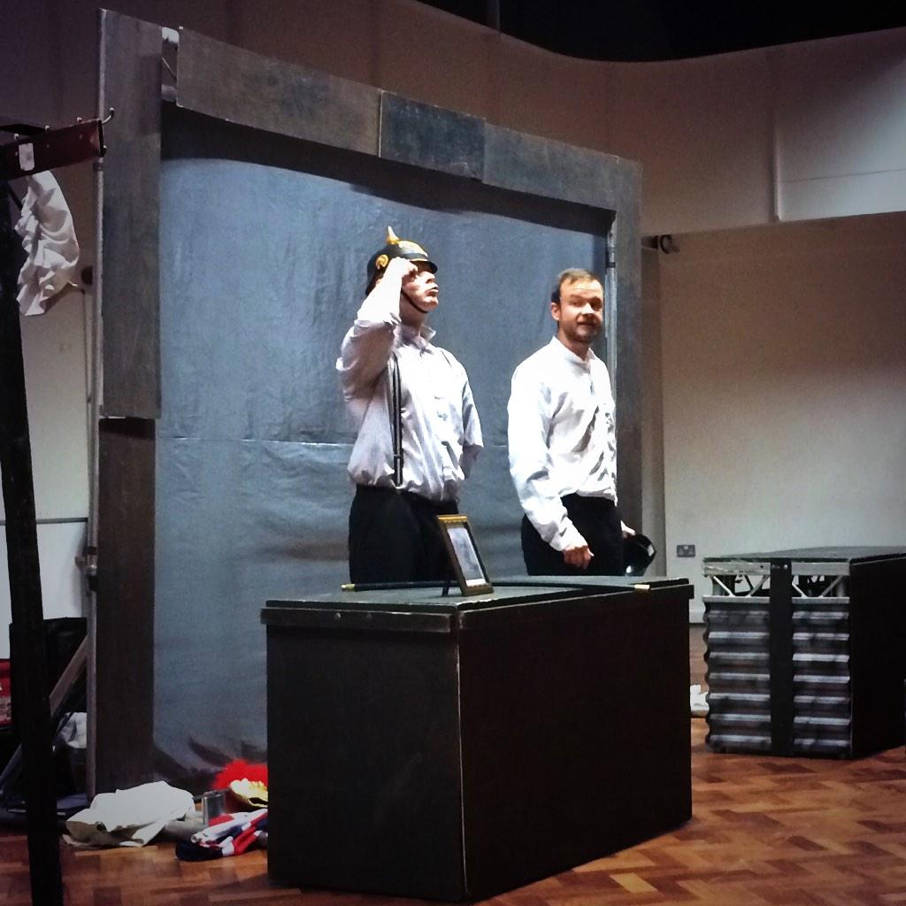 unityhistory's tweet image. We welcome @Quantum_Theatre to @UnityBlackpool show 1 phase 3&amp;amp;4 history students