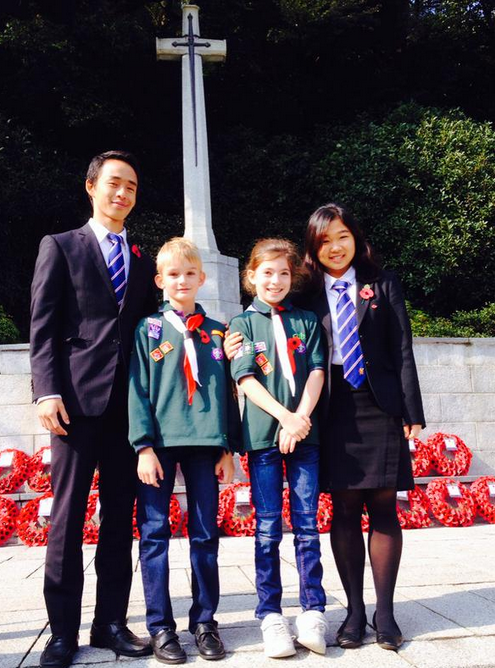 WorldStudentMag's tweet photo. From the UK to Tokyo #students worldwide commemorate #100years on #RemembranceDay #WorldStudent http://t.co/SPWl92jFI9