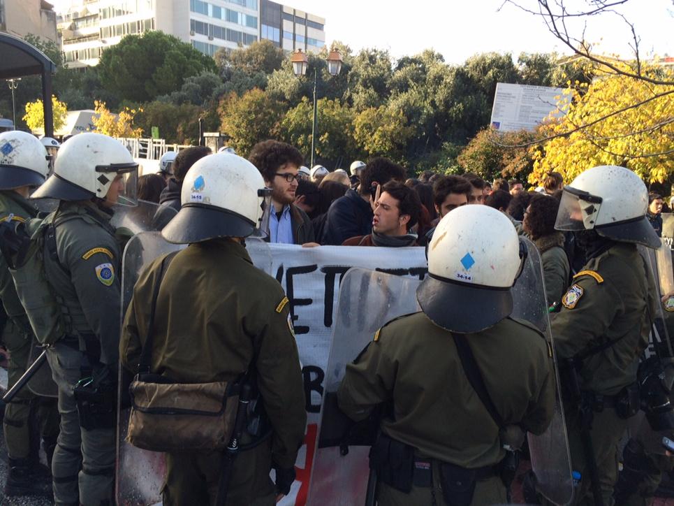 Σύνδεσμος ενσωματωμένης εικόνας