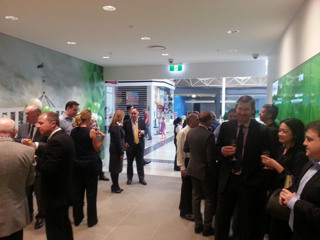 nullivann's tweet photo. Woden grand opening Wow'ing our customers!!! @GreenDragonFell @SalDeNatris @DragonMattACT #wow http://t.co/bPXJw7XarN