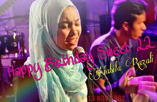 thelomasfc's tweet image. Semoga berjaya dunia dan akhirat @nabilaAF2013 ..We love u ..

Happy Birthday #sweet22NabilaRazali #thelomas #AF2013