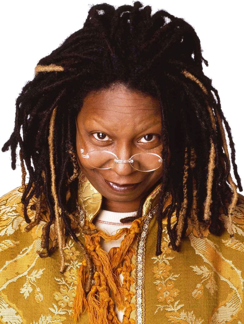 Sister Act " Happy Birthday, Whoopi Goldberg! Kalo ingat Whoopi, ingetnya film apa hayoo? :) 
