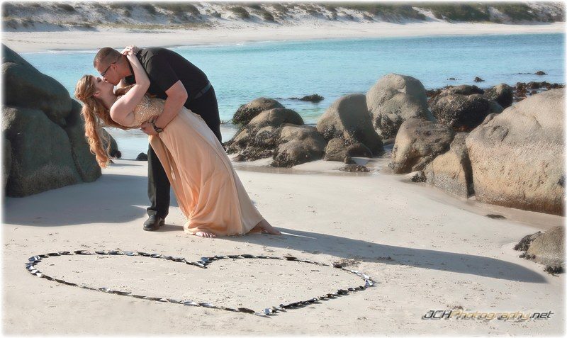 JCH_Photography's tweet photo. @BlueBayLodge Thank you so much for the follow! Had an amazing first sight inspection @BlueBayLodge #stunningvenue http://t.co/P2q75YnxE5