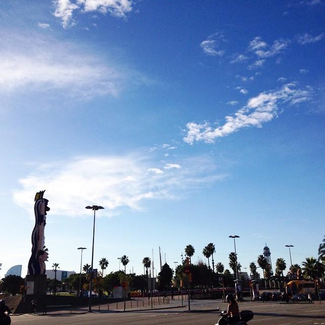 BarcelonaInsta's tweet image. Buenos días jueves!! #niceday  #atodos #goingwork #goodmorning #frio #sol #barcelover by... ift.tt/1up3UCG