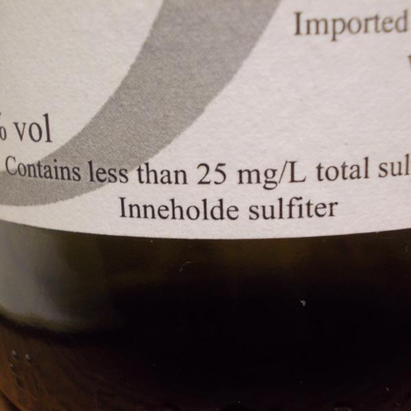 oreawines's tweet photo. Contains less than 25mg/L Total Sulphites but for which country? http://t.co/YJskk22FqA