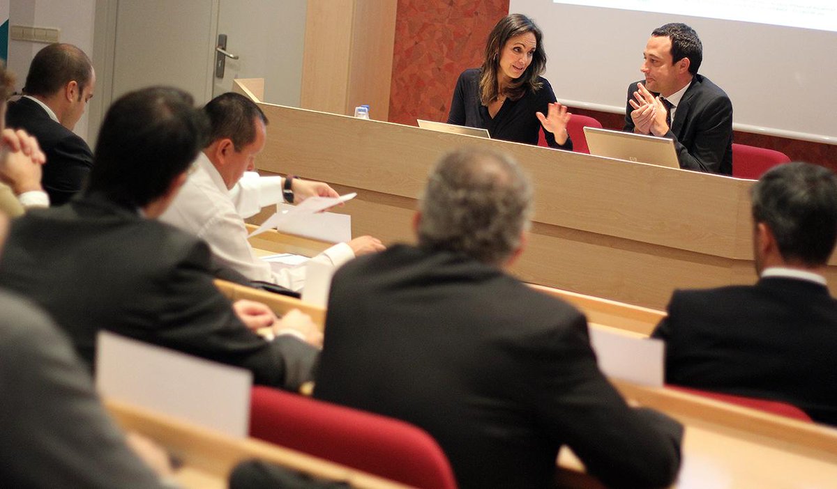 inmahernandezb's tweet photo. JORNADA FORMATIVA DE LUJO gracias a @FCRCLM: Campus de Alta Dirección Emprendedores (CADE) 
https://t.co/Fj2qWOdD61 http://t.co/GOKBOGMw5j”