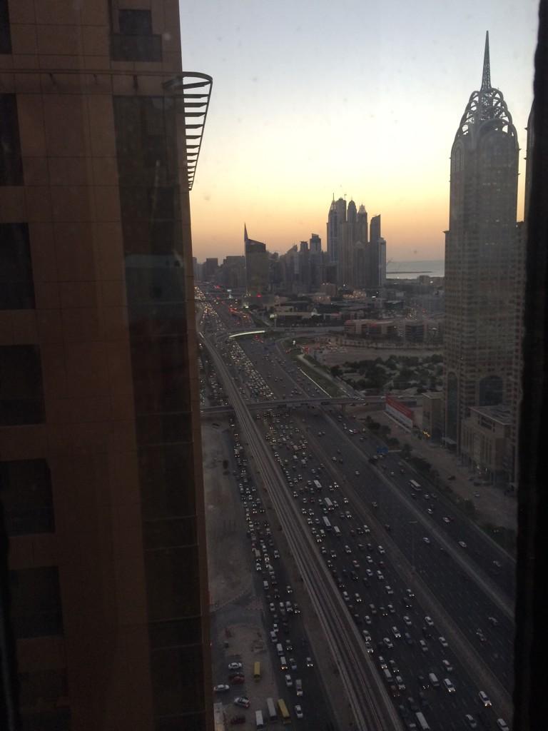 calummacleod640's tweet image. Rush hour in Dubai #carnage #totalgridlock