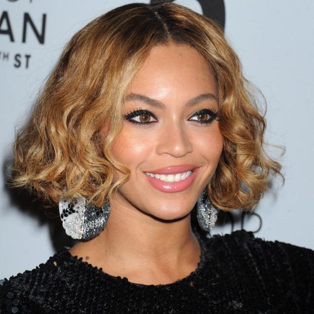 B2U3_13IMAEYOpw.jpg:large