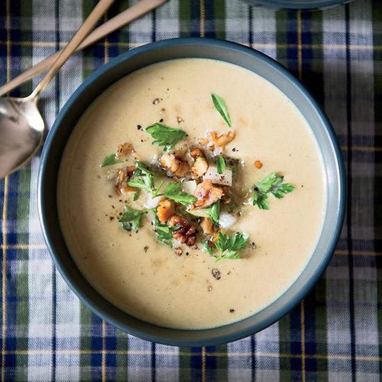 MarcusCooks's tweet photo. #MarcusOffDuty #YesChef! RT @foodandwine: Chef @MarcusCooks’s best #Thanksgiving recipes: http://t.co/v6R5ImXPSy http://t.co/aBFPUSb37a