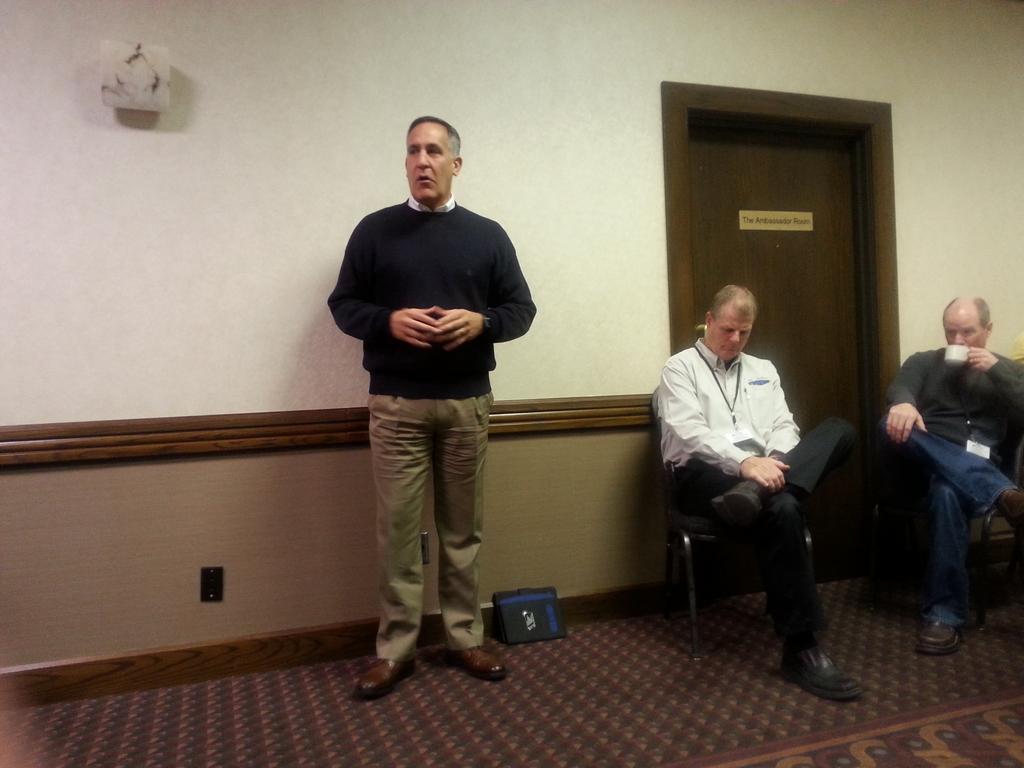 NAESPzone8's tweet photo. Col. Arthur Athens talking about leadership to KAESP and K ASSP boards at breakfast http://t.co/0mLWKKqf7r