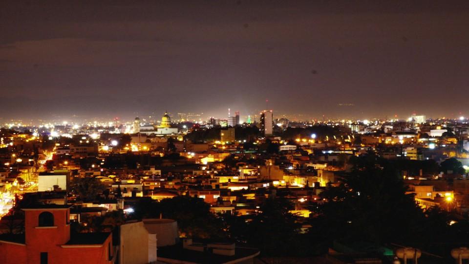 iambiente's tweet photo. Los peligros del desarrollo urbano desmedido http://t.co/FsEvyqNLoX #MedioAmbiente http://t.co/U75pgkCM5o