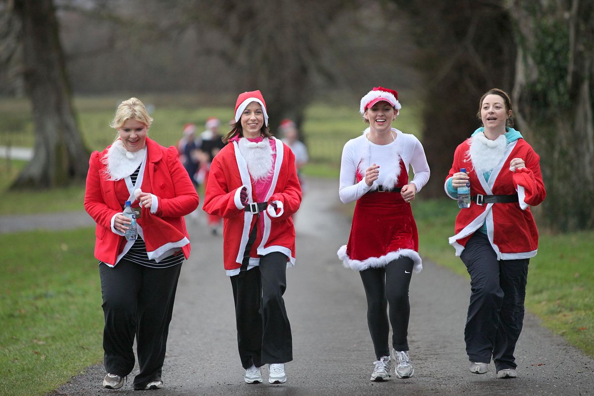 QuestIreland's tweet photo. Are you looking for festive fun for all the family? Come to Killarney for the Santa 5km run. http://t.co/y6Uh35Vz04 http://t.co/RynzR45o8v