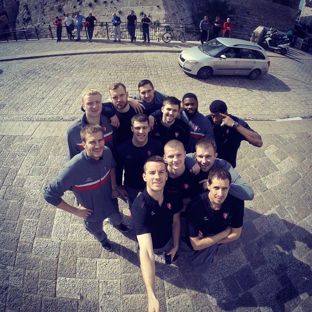rytasvilnius's tweet photo. Team spirit! #bcrytas #team #together http://t.co/hOTzCdkMyA