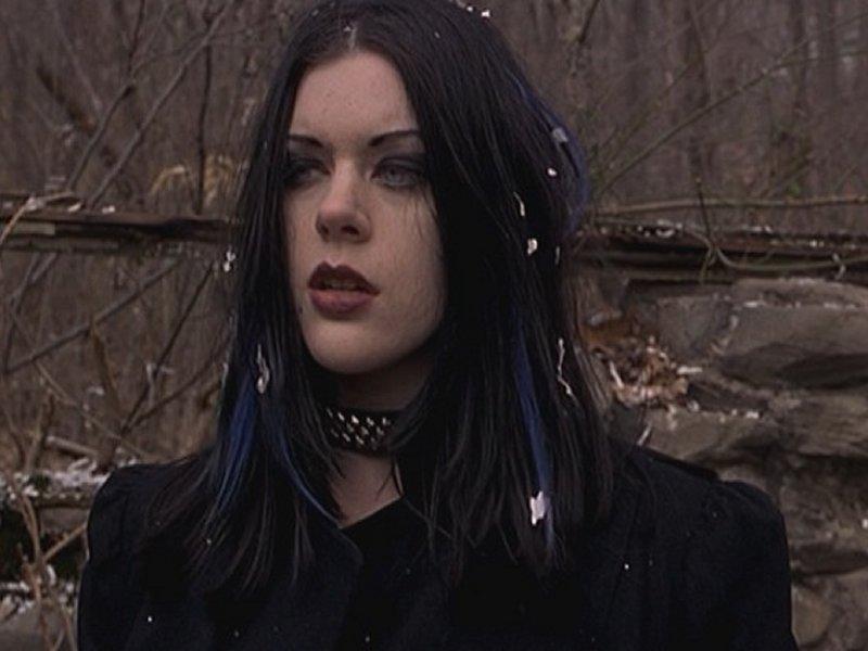 Wishing Kim Director a Happy 36th Birthday. Best known as Kim Diamond in Blair Witch Project 2: Book of Shadows. 