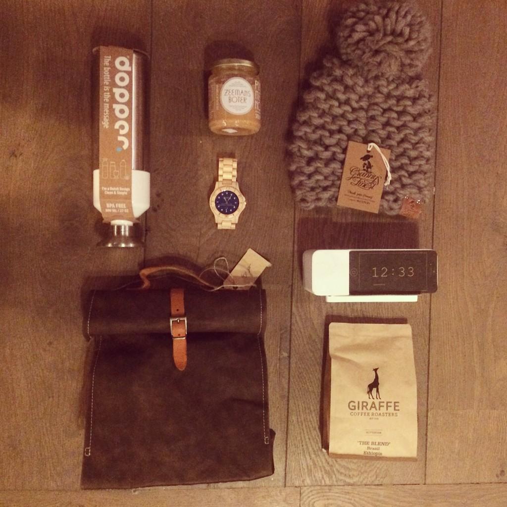 #Cadeautips voor échte mannen! #areaware #uashmama <a href="/Zeemansboter/">Zeemansboter</a> <a href="/GiraffeRoasters/">Giraffe Coffee</a> <a href="/grannysfinest/">Granny's Finest</a> @WoodWatches