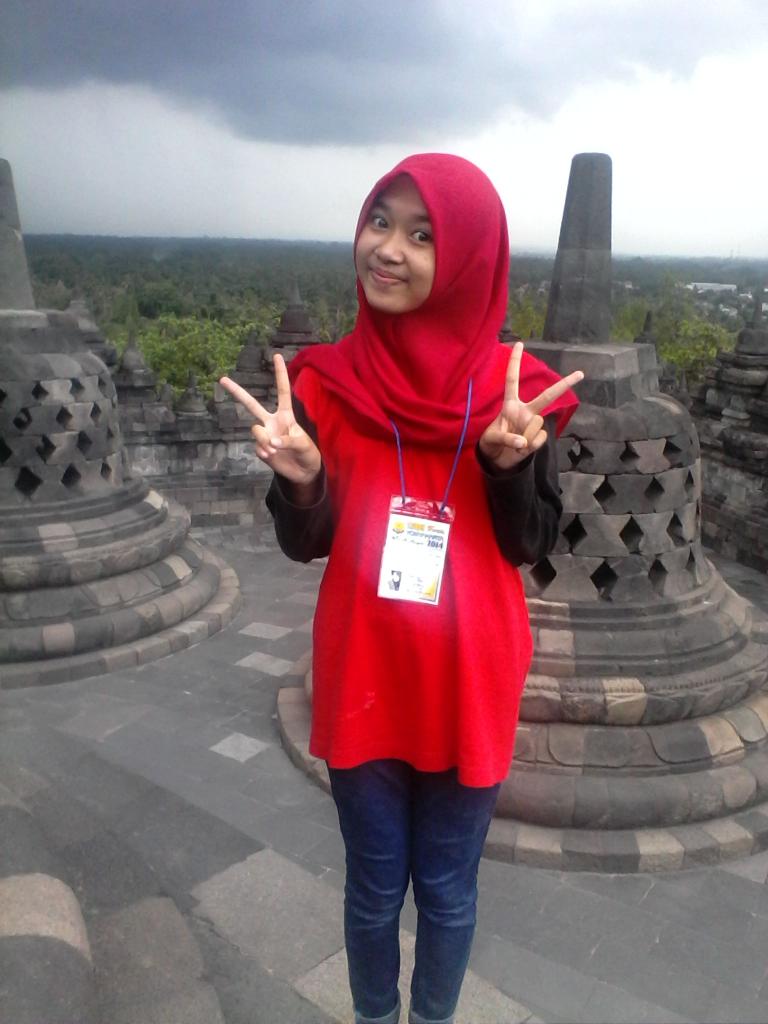 rikha_fy's tweet photo. Borobudur http://t.co/kw9BzWCzfK