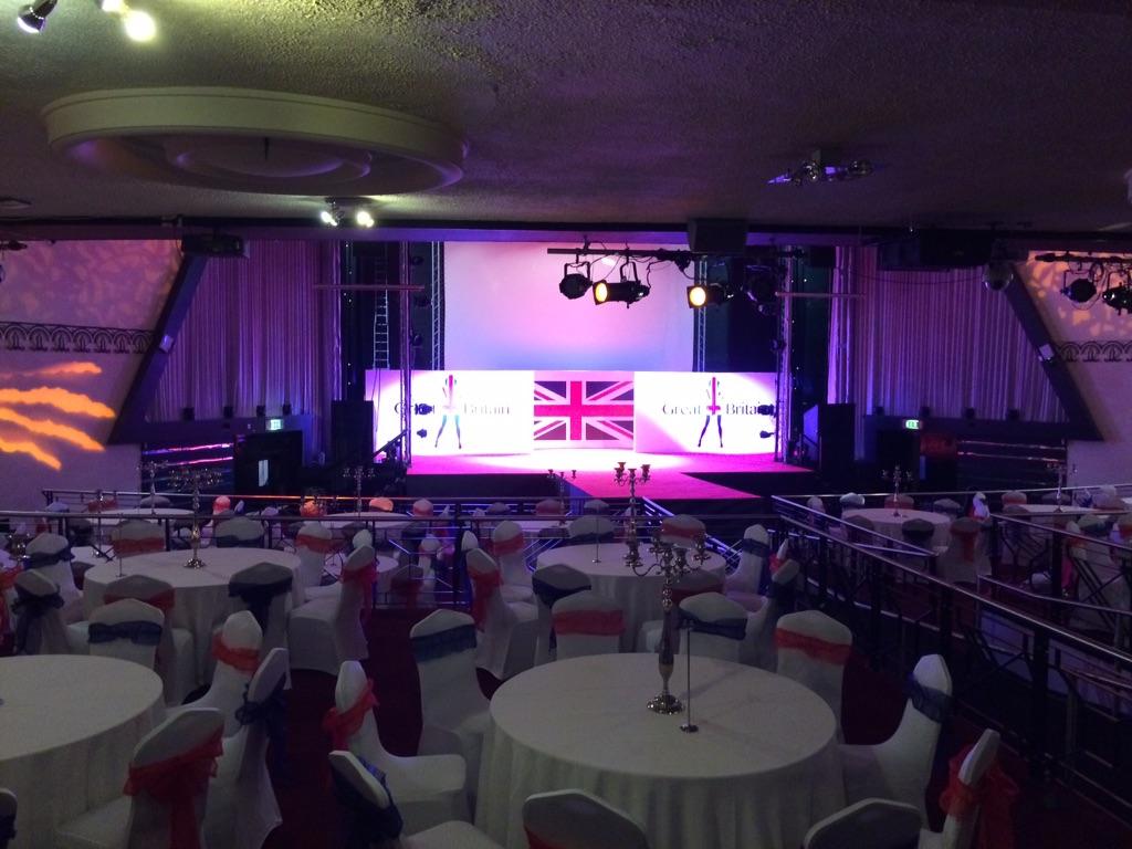 PrincessEdge's tweet image. Miss Great Britain 2014 #staging #MissNorthampton