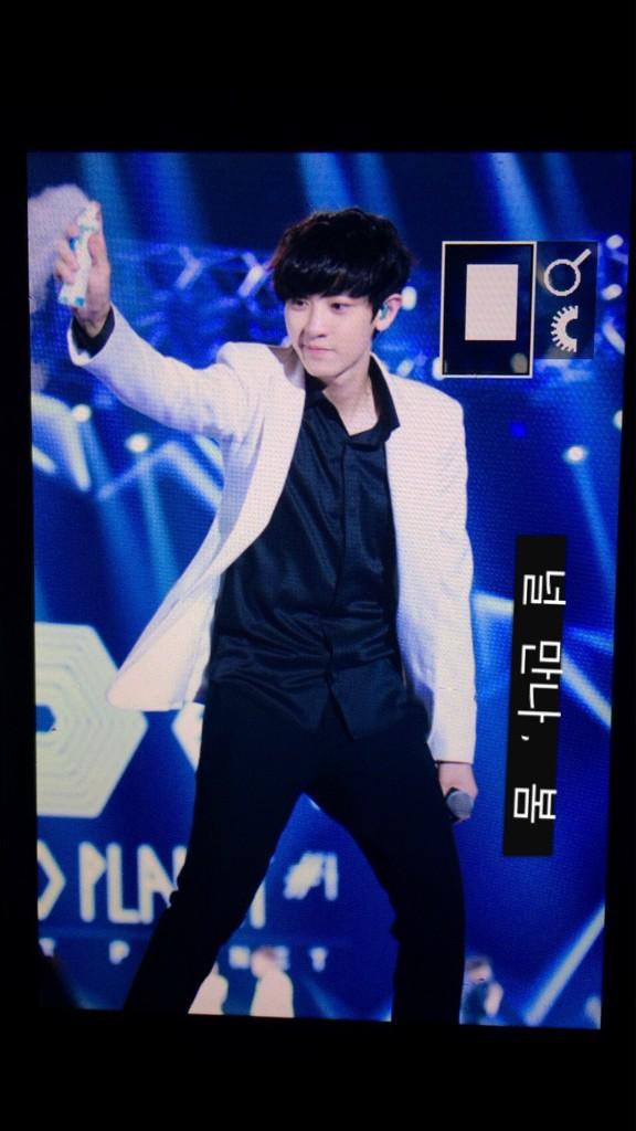 spring921127's tweet photo. 1411113 천사가 눈을쀼려 http://t.co/fXXnK815Vu