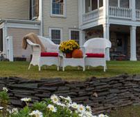Peach Grove Inn tweet media