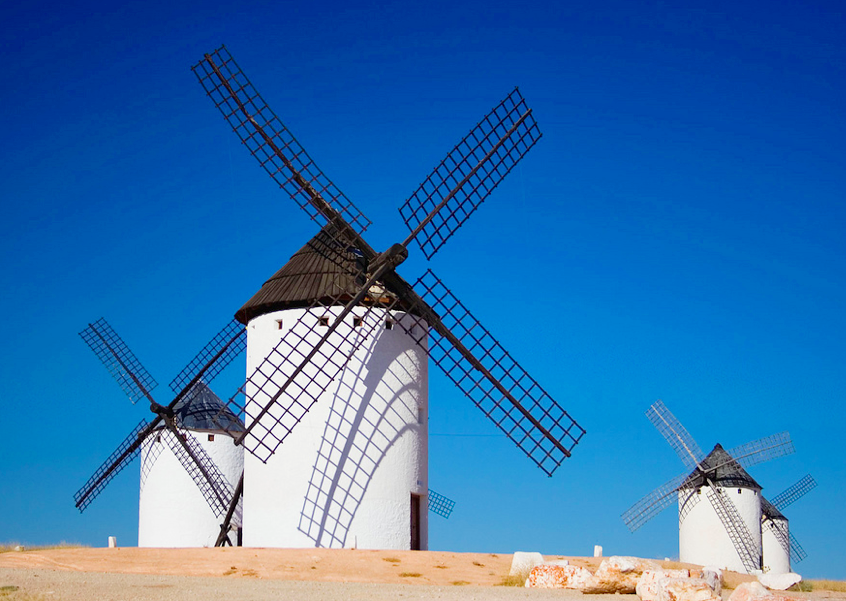 infohostal's tweet photo. En pleno centro de la gigantesca llanura manchega se levanta el bellísimo caserío de Campo de Criptana #viaja http://t.co/643AZGcfCv