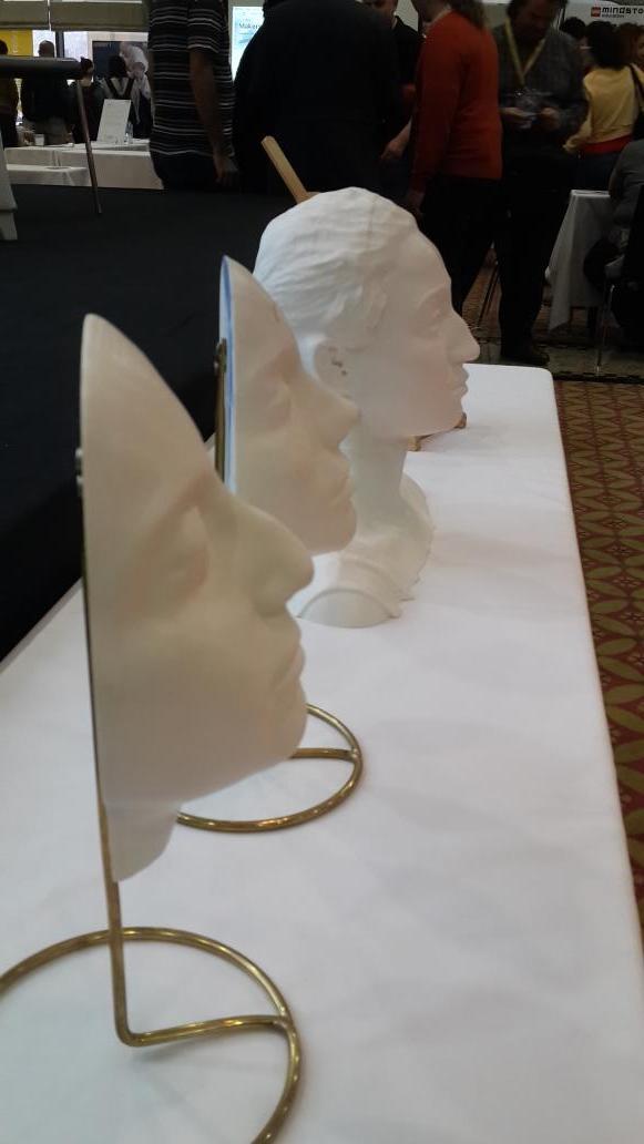 MakersCnsltng's tweet photo. @4B_Muhendislik az sonra estetik ameliyatlarında kullanılacak fikirlerini anlatacak. Konferans alanına! #MFIST2014 http://t.co/IisFpY0OLG