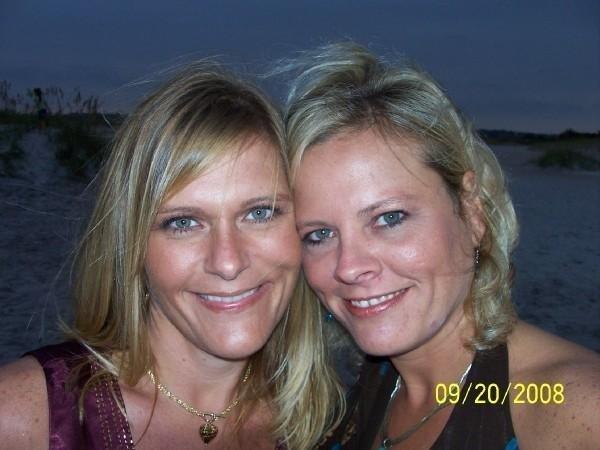 DivaRecovery's tweet image. #TBT--before we were hookers :-)  #Divas4Lyfe #StayinDrivenToKeepDrivin