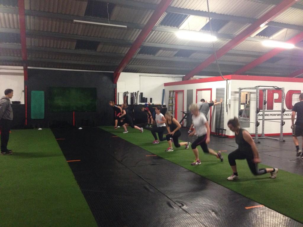 @OwenTabz <a href="/royston2105/">Roy Cardus</a> @mikeymo90 look like your struggling in the background there #tired #bentover