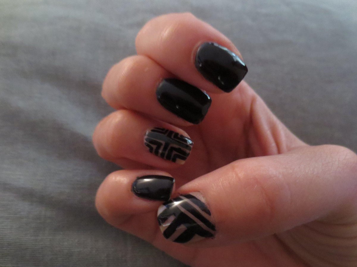 vicokaim's tweet image. my art nails... #olapaizounalphatv