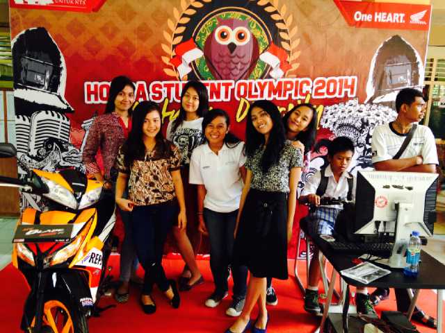 egitams's tweet photo. Girls♥:*({}) http://t.co/ivLenKTDbM