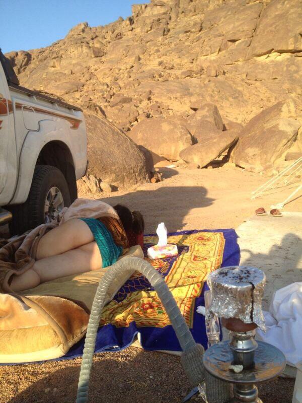 sara321y's tweet photo. فيه مبادل من الرياض جاد ♡♥رتويت☆★%100 فلو بعد يجي خاص http://t.co/d8YXs3Jko0