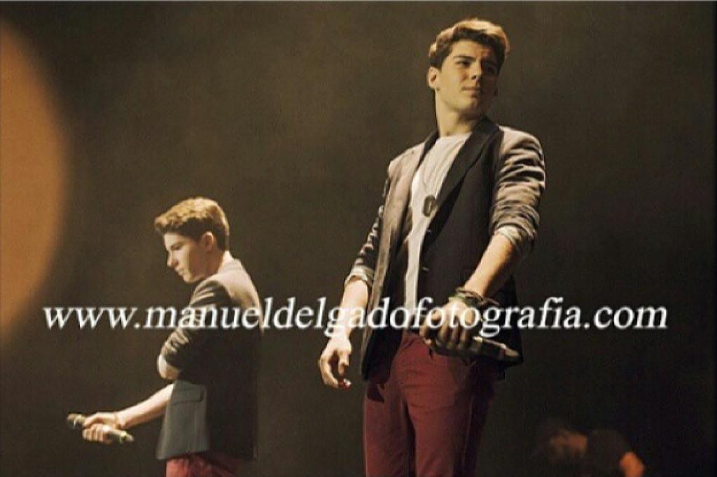 jesusydani01's tweet photo. Ese sentimiento que transmiten. http://t.co/JUEzve134f