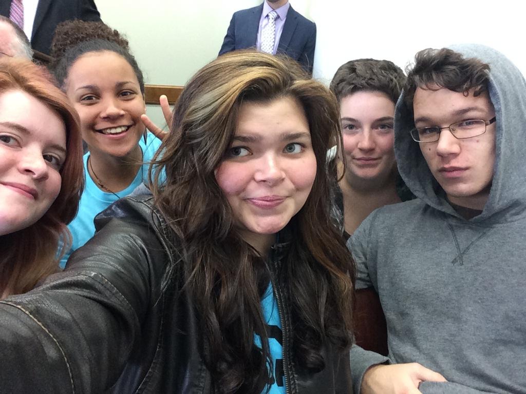 Earthjustice's tweet photo. Students in Albany taking selfies/telling @NYGovCuomo 'invest in our future not fossil fuels!' http://t.co/fscNmIFHCl http://t.co/LtSlQlFse2
