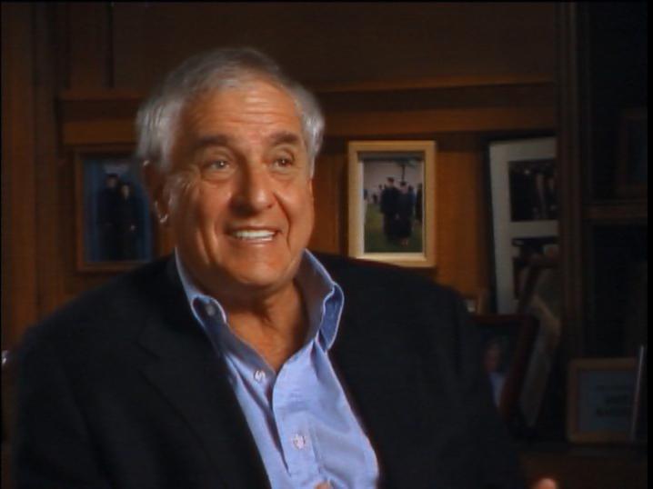 Happy 80th to Laverne & Shirley, & Mork & Mindy producer Garry Marshall!  