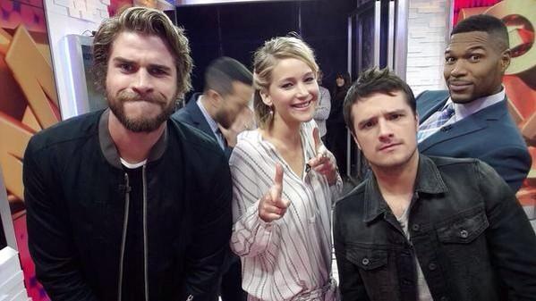 Paty_Mockingjay's tweet photo. @SobreSagas eu preciso desse tordo eles me apoiam  #DistritoHallsSoft6 http://t.co/MaJu34Z2dM