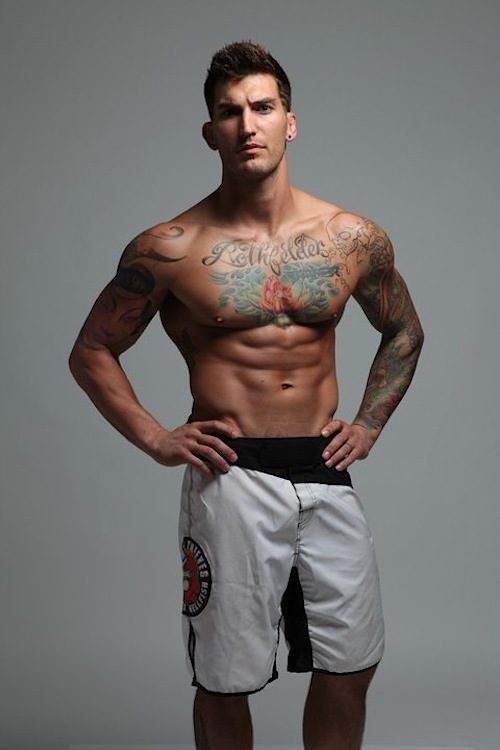 Man_Play's tweet photo. Can anyone name this #trainer? #manplay http://t.co/2VWO0wMeT3