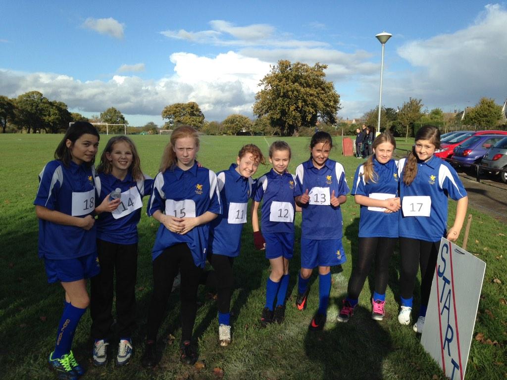 Year 7 cross country team at the start line