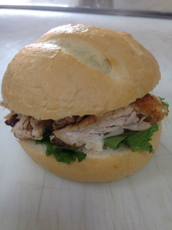RoadhouseRo's tweet photo. @BookThatTruck LACMA now shiny blue truck. Office Lunch Special bbq chicken, potatoes, salad, bread for 4, $6/p. http://t.co/ENvcOYyjWx