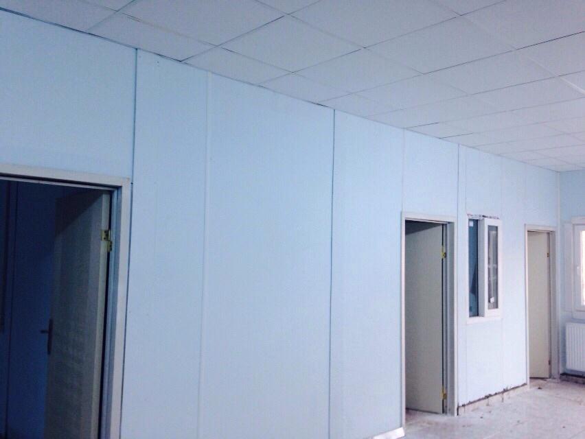 YakupCanbolat's tweet photo. Çukurca-Üzümlü  Gümrük Kapısı Hizmet binasında sona yaklaştık.Hayırlı hizmetlere vesile olsun inşallah... http://t.co/cIDSfXBXV5
