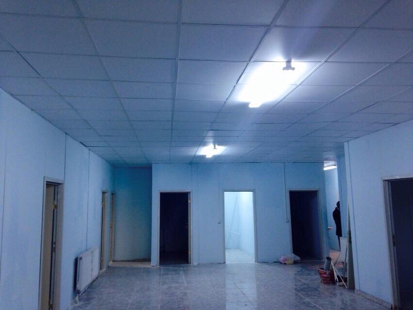YakupCanbolat's tweet photo. Çukurca-Üzümlü  Gümrük Kapısı Hizmet binasında sona yaklaştık.Hayırlı hizmetlere vesile olsun inşallah... http://t.co/cIDSfXBXV5