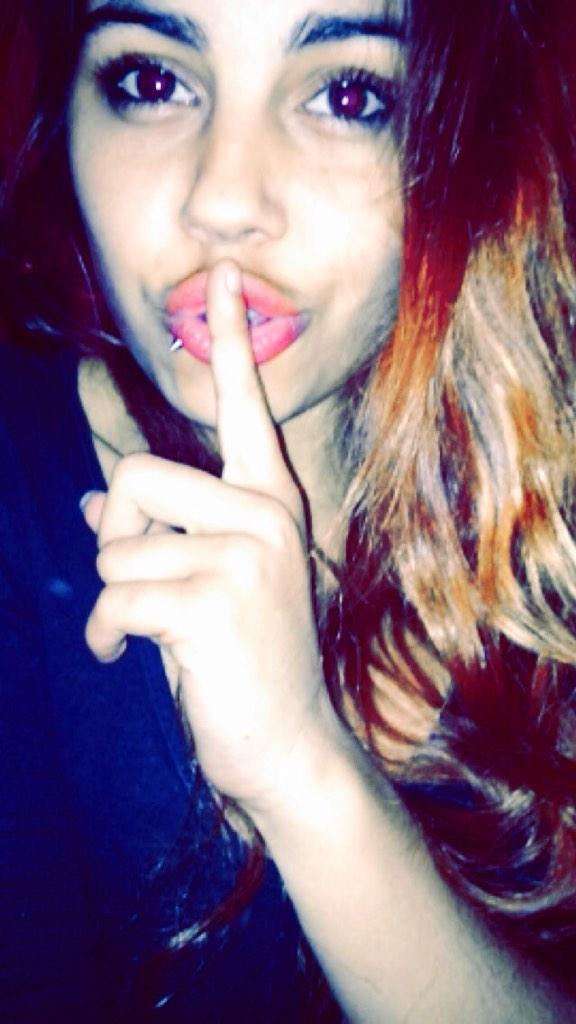 Meraa_xo's tweet photo. So wish I was a model!! 😕
#Allforthecamera
#Loveittt .. xo http://t.co/fAYvmlXa0S