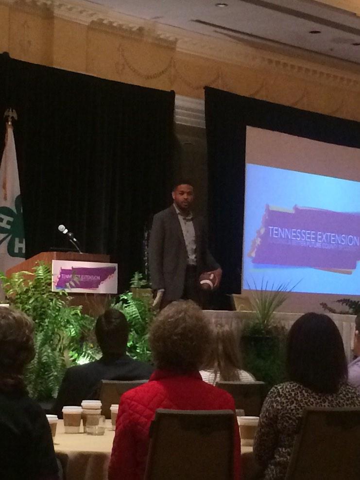 BottomsKelli's tweet photo. So excited to hear Inky Johnson!! What an amazing message! I love love love my job! #tec14 http://t.co/4xfJhtFsrE