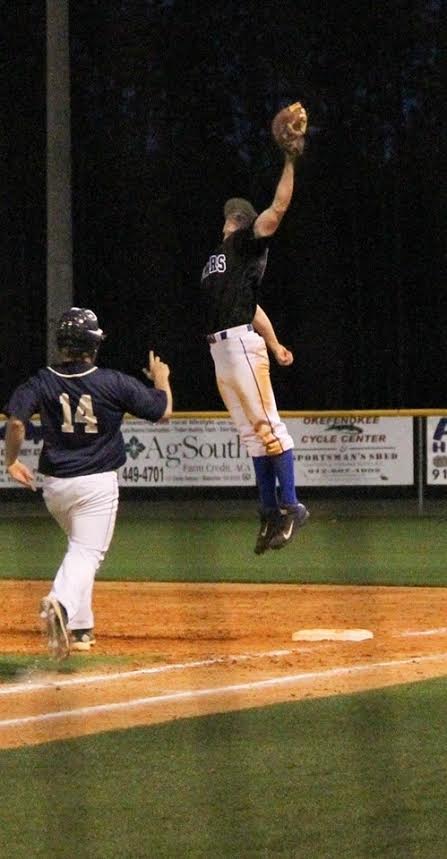 Armstrong_Base's tweet photo. Welcome to the Family @zackgoble4 Another Pierce County and #RoundTripBaseball product! So excited to have these guys http://t.co/mI1PScl852