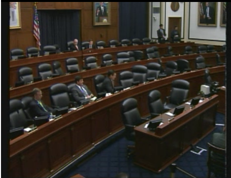DefenseBaron's tweet photo. How serious is Congress about Iraq, Syria, ISIS? 1 hour into hearing w Hagel and Dempsey, HASC's paltry attendance: http://t.co/BQmAFBRcdj