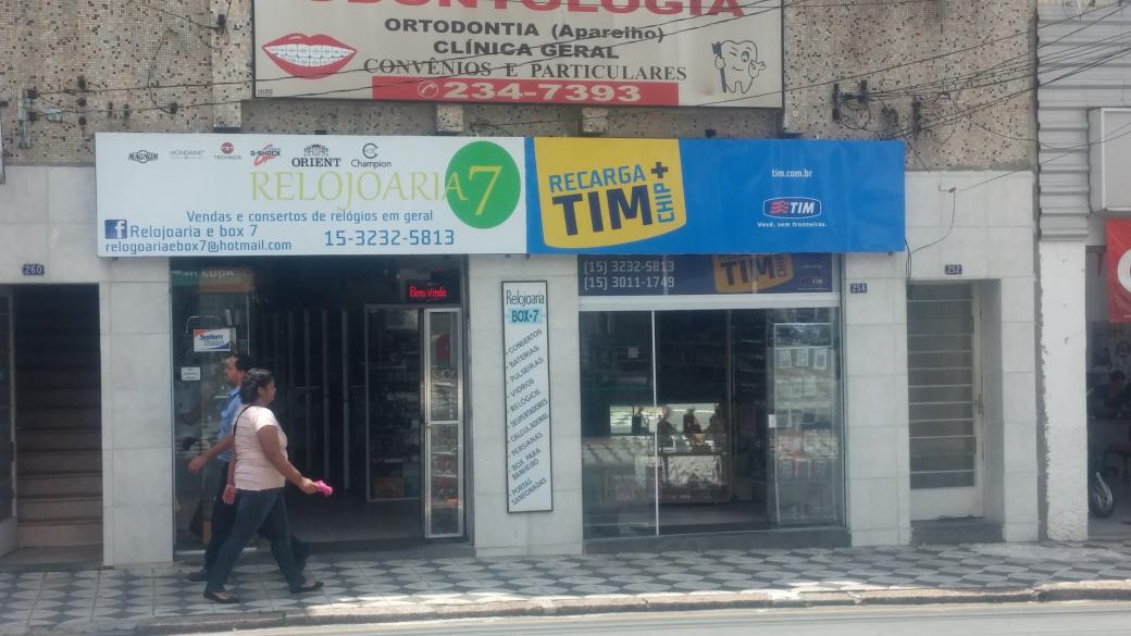 luisfalmeida89's tweet photo. Pdv novinho no centro de Sorocaba! Mais azul que nunca! #Foconoforecast #Nosvamosentregar #imcspi http://t.co/44rLMMhgG4