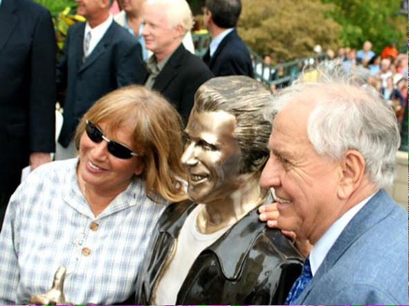 Happy 80th birthday to Garry Marshall, creator of the Fonz, Mork and so much more!  