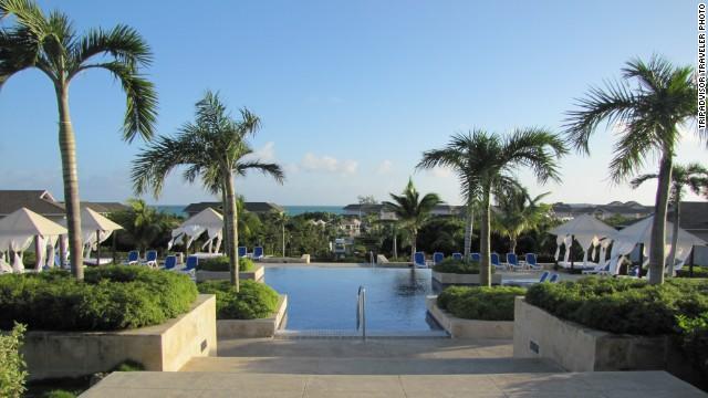 AboutPhotoBlog's tweet image. Top 25 all-inclusive resorts around the world - ready to go?  cnn.it/113S2dC