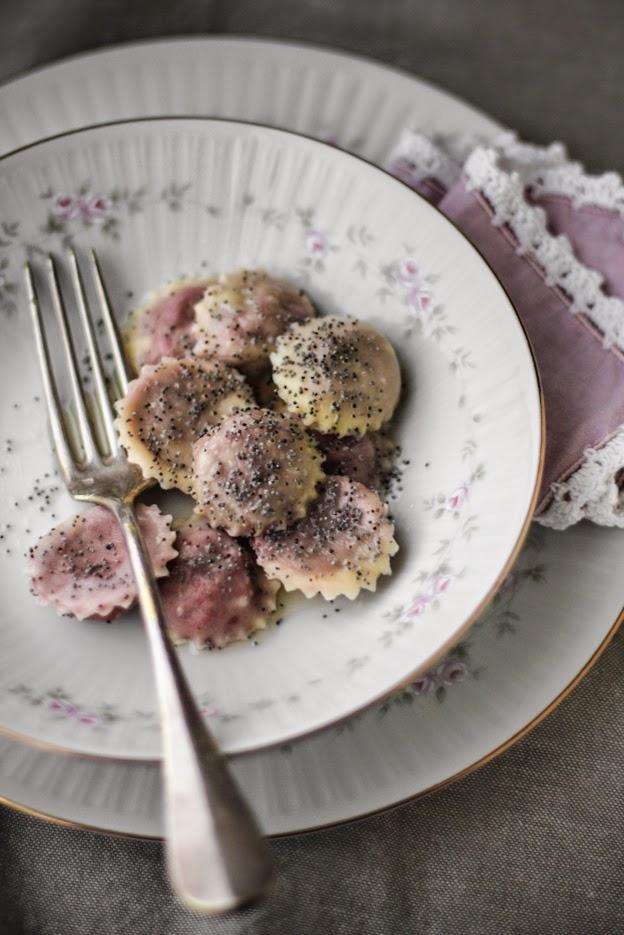 molinipivetti's tweet photo. Superpost di @Vanigliacooking che ha preparato i Casunziei alpezzani con farina #molinipivetti http://t.co/m1pdmRgNE5 http://t.co/KGTEEMHIlt