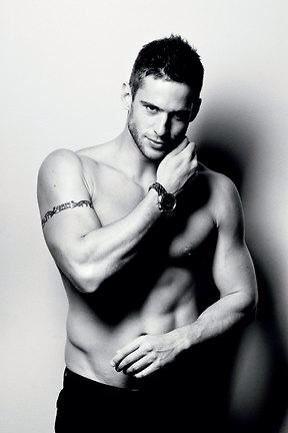 C2Security's tweet image. C2 Will be Minding #DanEwing from Galway's females n an hr @MonroesLive tics still on dr Come Join Us   #HomeandAway